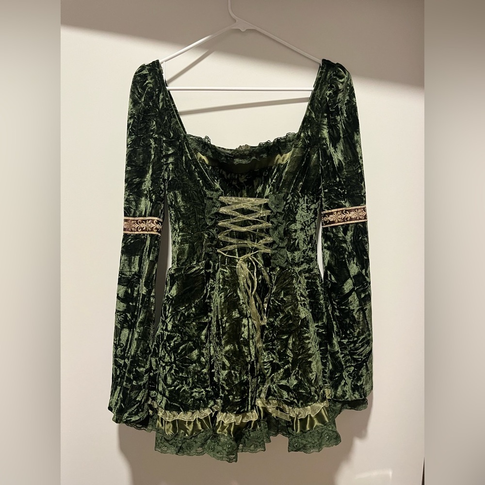 Current Mood Myth’s and Legends green velvet dress